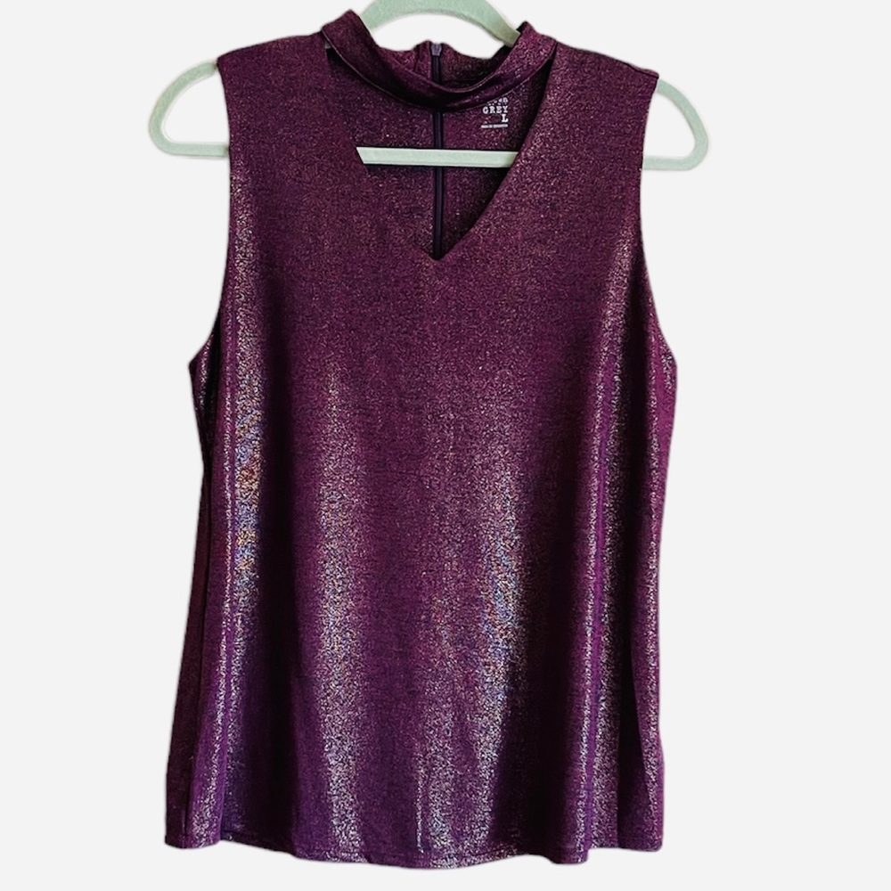 Shimmery v-neck choker blouse